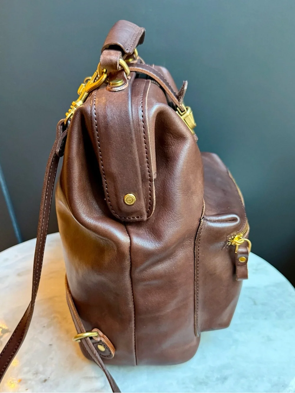 Old Trend Doctor Backpacks- Genuine Leather